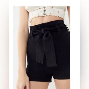 NWT BDG Size 25 High Waisted Black Pinup Shorts with Belted Tie